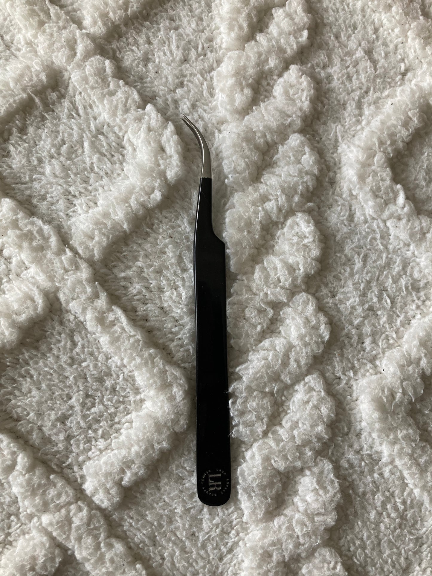 Premium Curved Isolation Tweezers